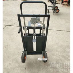 探秘一流管樁芯掏土機(jī) 高效打造2米深施肥坑洞的現(xiàn)代農(nóng)業(yè)利器